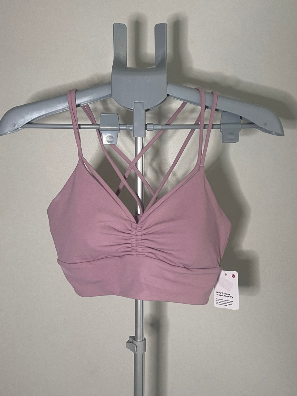 Nulu Strappy V-Neck Yoga Bra