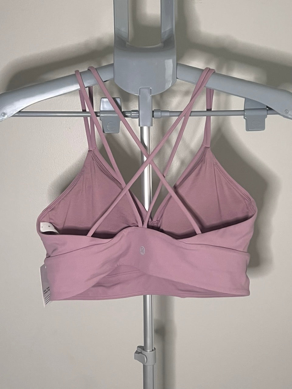 Nulu Strappy V-Neck Yoga Bra